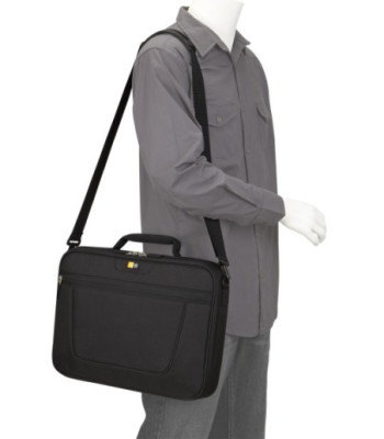 Case Logic 15,6" Laptop Case. Sort