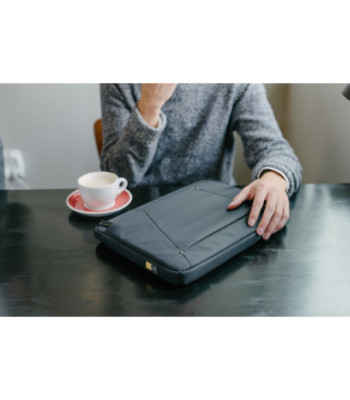 Case Logic Deco 14" Laptop Sleeve. Sort