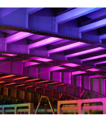 Cameo Professional 8 x 30 W COB LED Bar