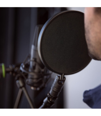 Gravity Pop Filter with VARI®-ARM