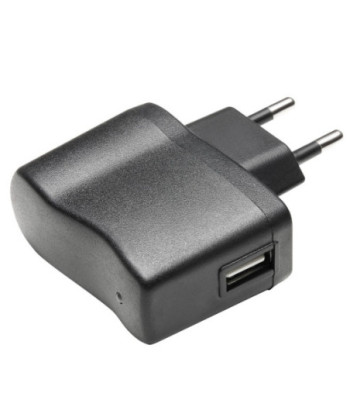 Universal 5 V Power Adapter USB/DC (DC Plug)