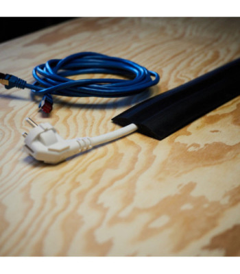 Soft pvc cable crossover for floor 3m long