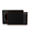  Closed-Back