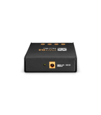Palmer Universal Pedalboard Power Supply 4-Outputs