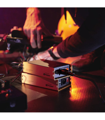 Palmer Universal Pedalboard Power Supply with USB
