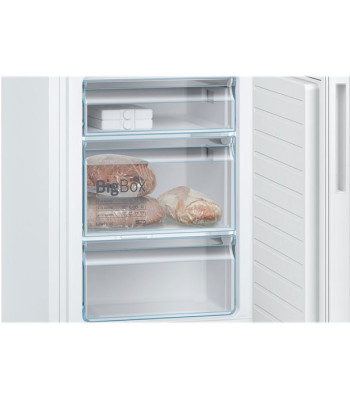 Bosch KGE39AWCA - Fritstående kølefryseskab