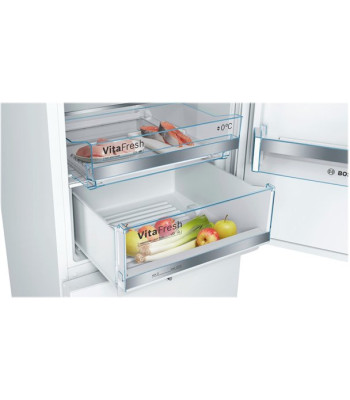 Bosch KGE39AWCA - Fritstående kølefryseskab