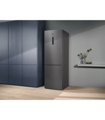 Electrolux LNT9MD32X3 - Fritstående kølefryseskab
