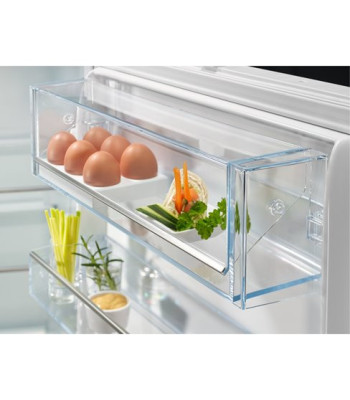 Electrolux ENC8MD18S - Integreret kølefryseskab