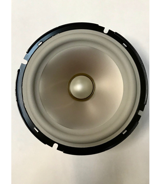 Yamaha mellemtone 5 1/4 Yamaha mellemtone 5 1/4