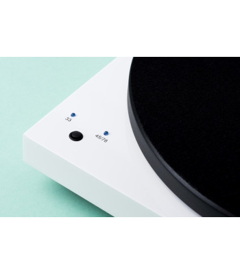 Pro-Ject DEBUT RECORDMASTER OM5e Walnut