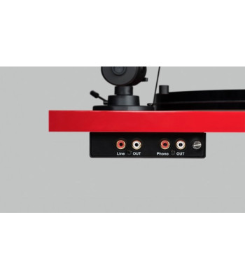 Pro-Ject ESSENTIAL III HP Piano OM10